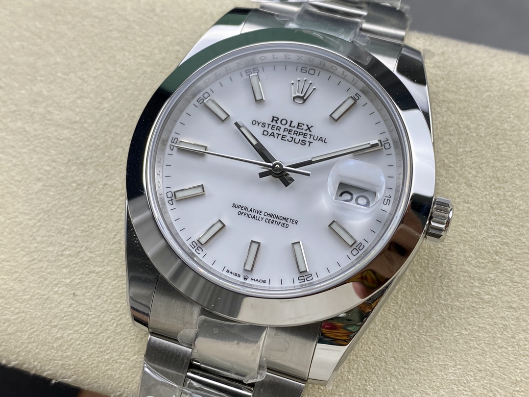 Rolex Datejust 41 Stainless Steel White Dial M126300 0005 Men's Watch