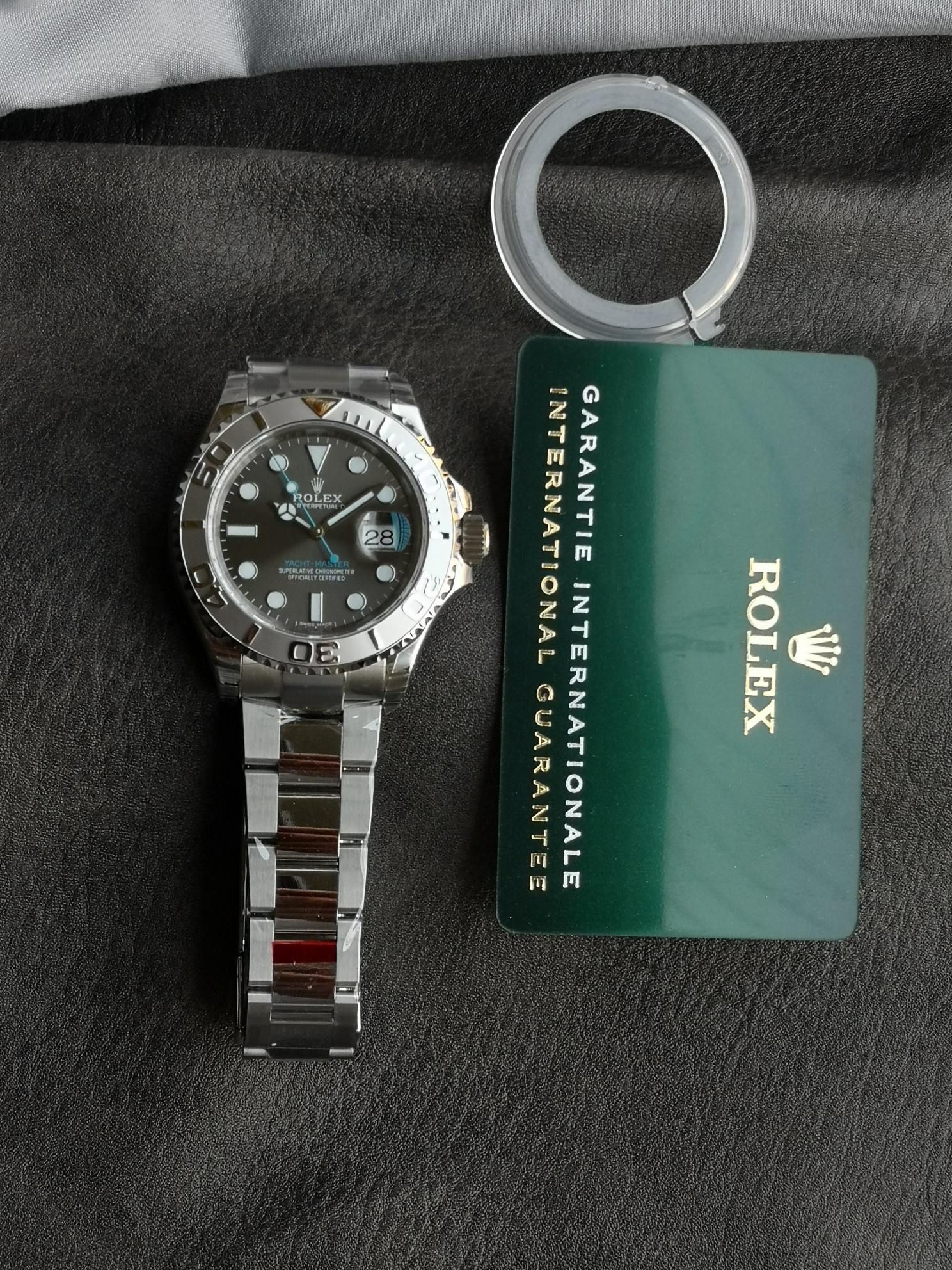 Rolex Yacht-Master 126622 Platinum Bezel Dark Rhodium Grey Dial 40MM Mens Replica Watch