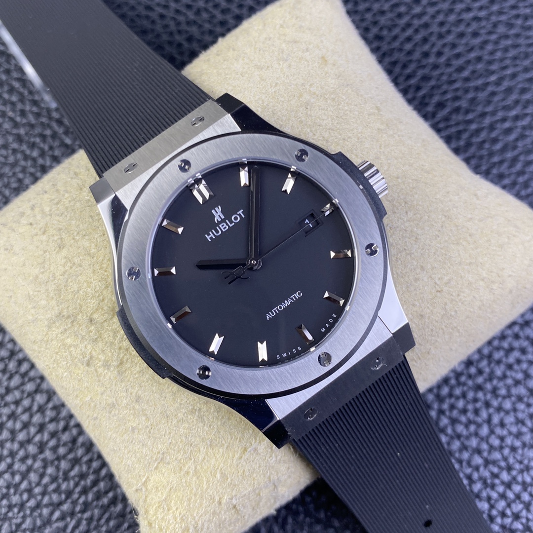 Hublot Classic Fusion 511.co.1181.rx 45mm Mens
