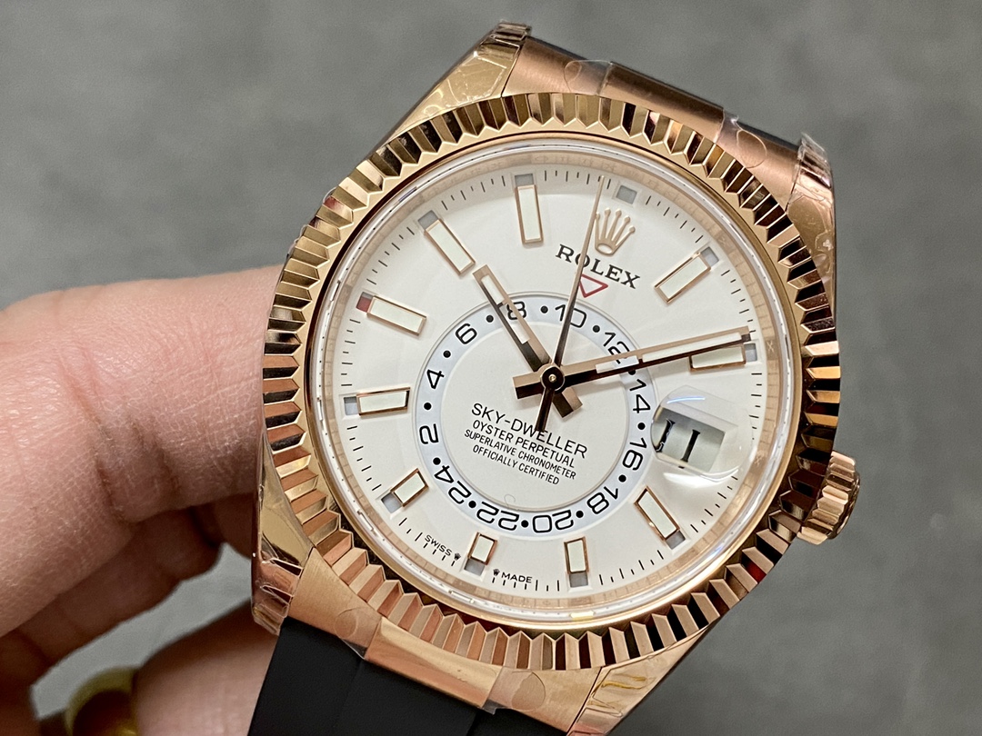 Rolex Sky Dweller m336235 0003 42MM