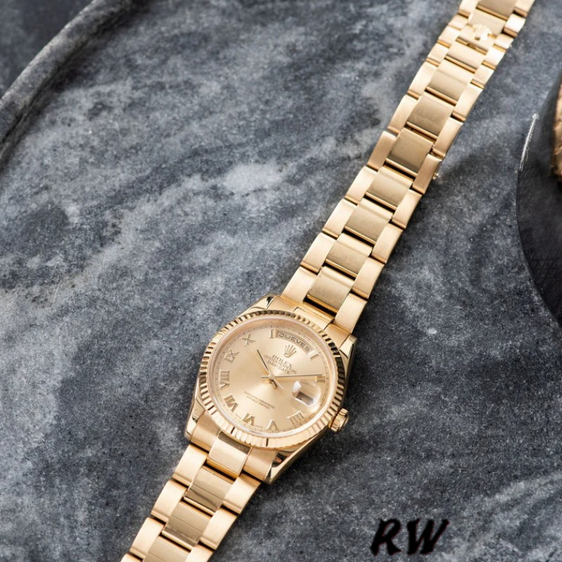 Rolex Day-Date 118238 Champagne Dial Yellow gold 36mm Unisex Replica Watch