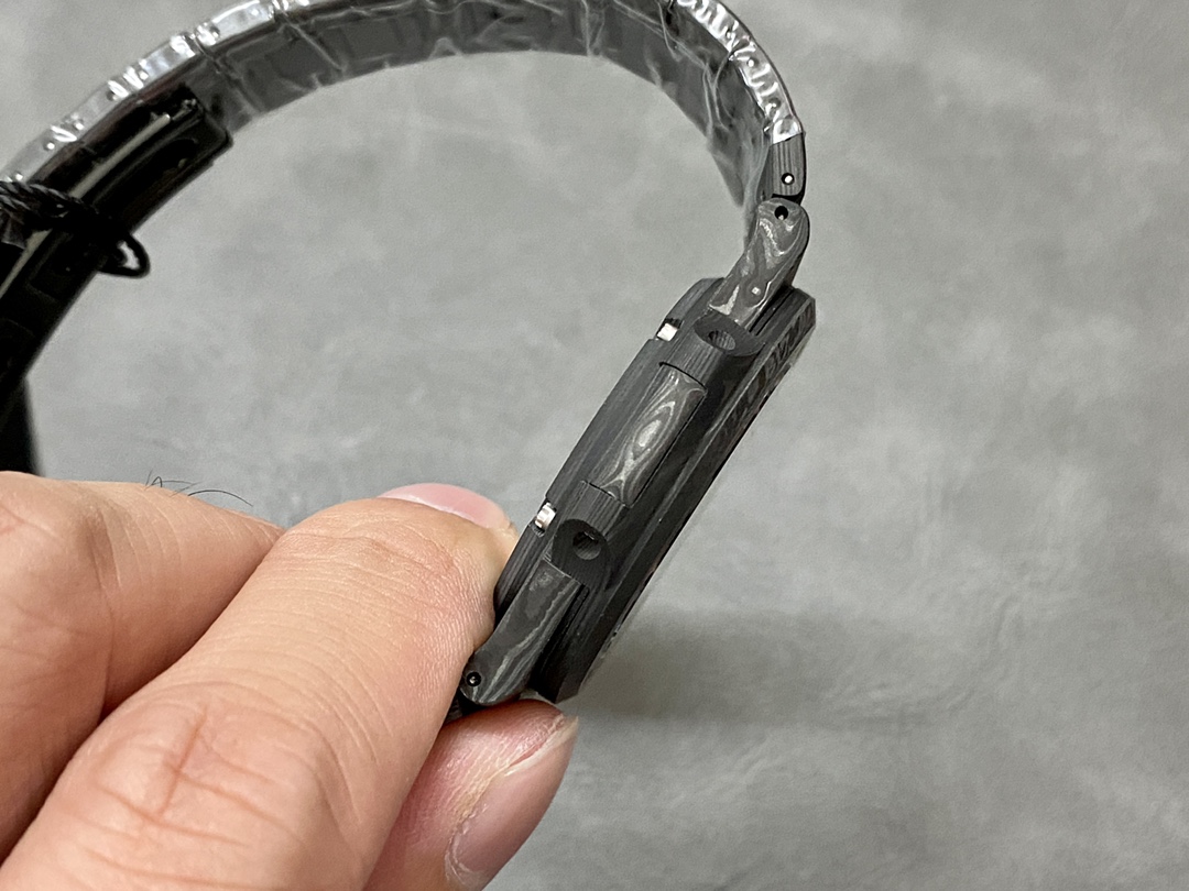 Patek Philippe Nautilus Carbon Fiber Case Blue Dial 5711 40MM Watch