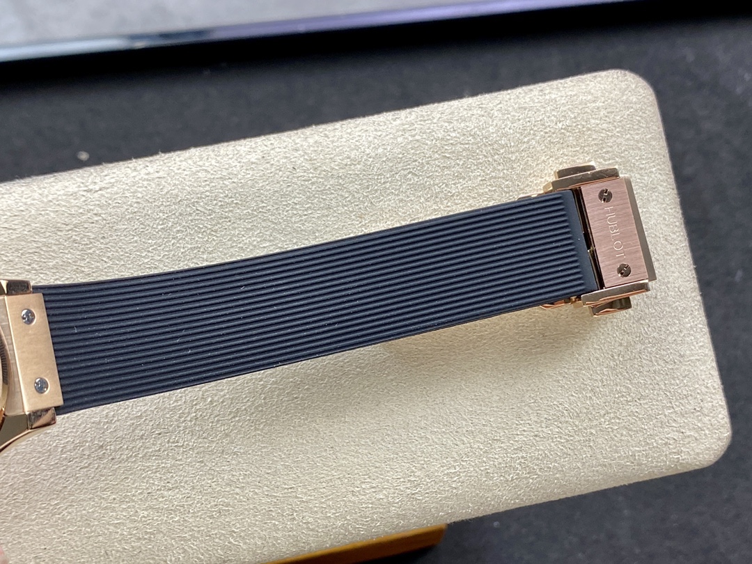 Hublot Classic Fusion King Gold 542.OX.1181.RX 42mm