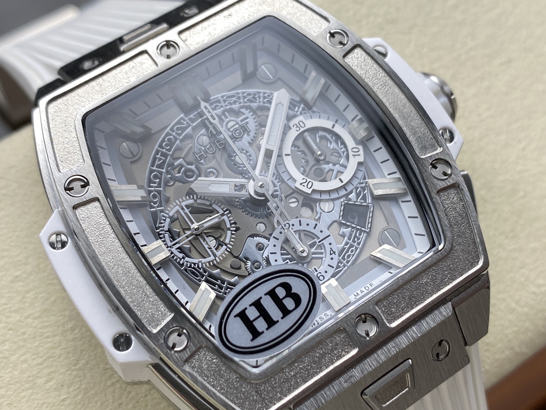 Hublot Spirit Of Big Bang Titanium White Diamonds 42mm 642.NE.2010.RW