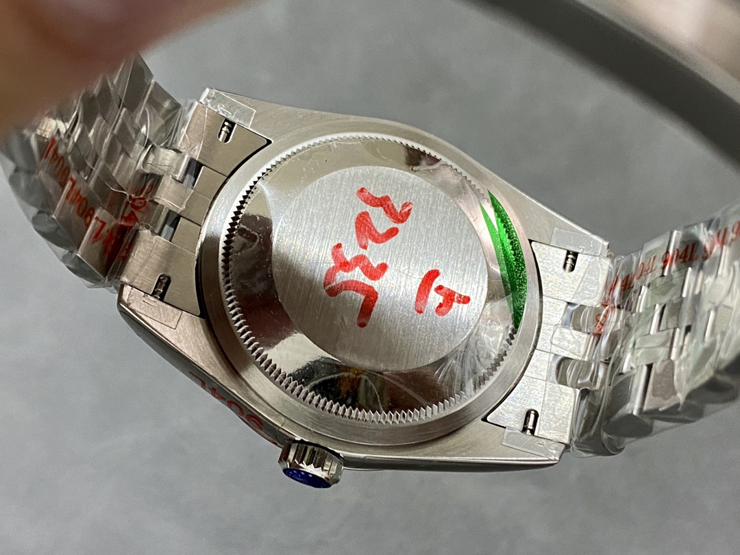 Rolex Datejust 126234 White Mother of Pearl Diamonds Dial 36MM Unisex Replica Watch