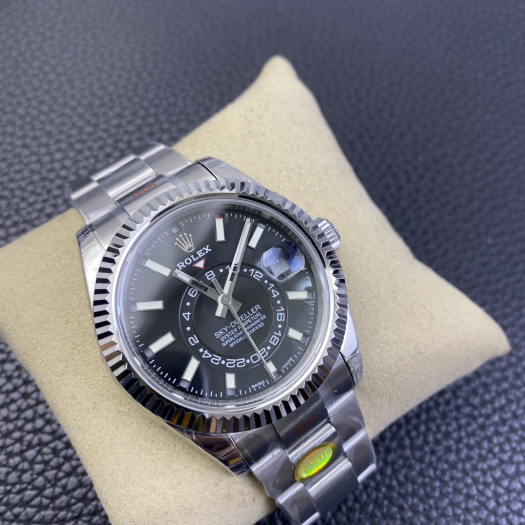 Rolex Sky Dweller 42 White Rolesor Black Dial Oyster M336934 0007 Men's Watch