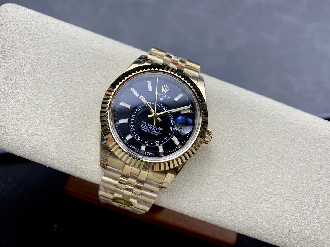 Rolex Sky Dweller 42mm18 kt Yellow Gold Black Dial m336938 0005
