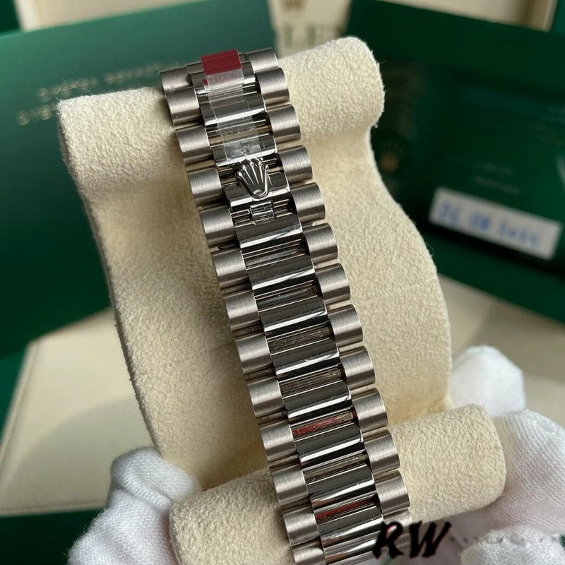 Rolex Day-Date 228239 White Roman Dial Fluted Bezel 40mm Mens Replica Watch