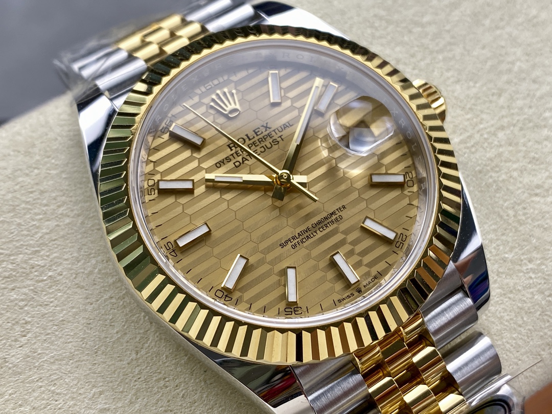 Rolex Datejust 126233 Champagne Motif dial Fluted Bezel 36MM Unisex Replica Watch