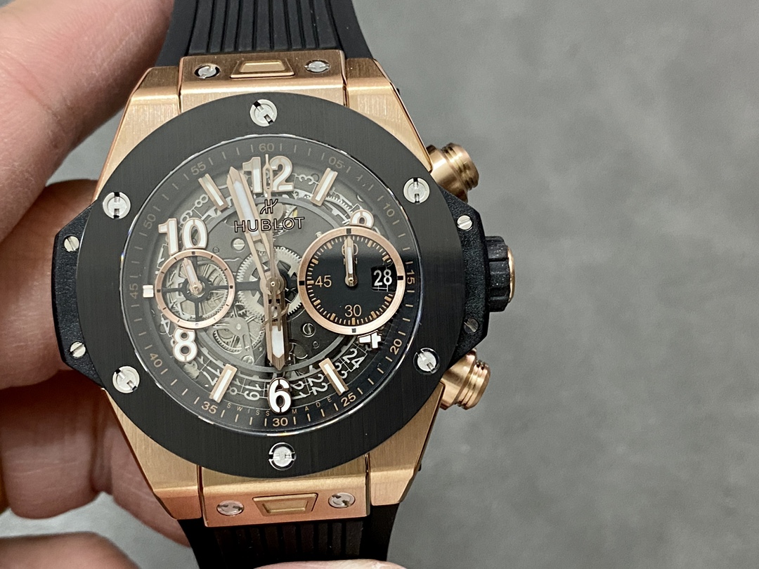 Hublot Big Bang 441.OM.1181.RX 42 mm Mnes