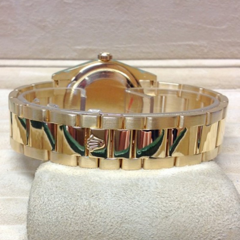 Rolex Day-Date 118208 champagne dial with gold indexes 36mm Unisex Replica Watch