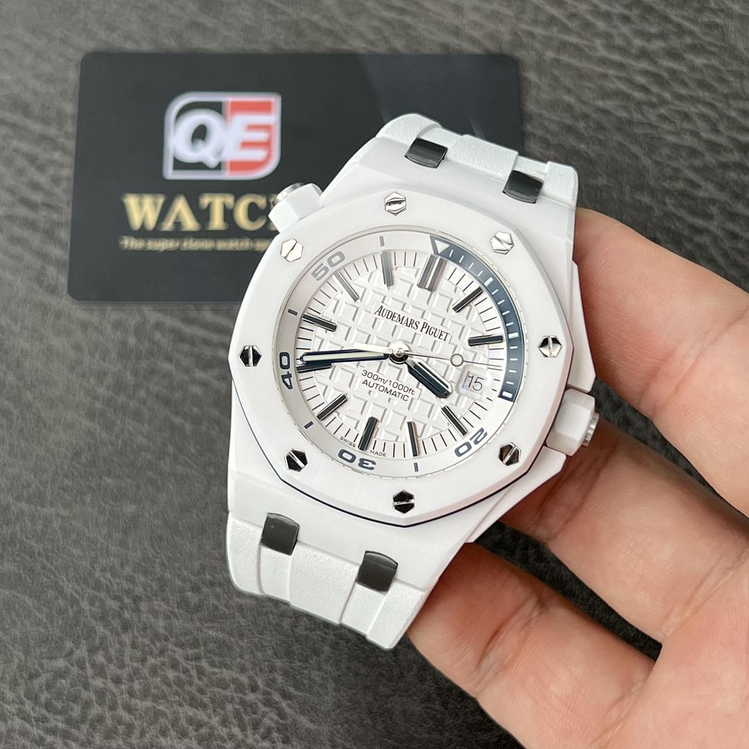 AUdemars Piguet Royal Oak Offshore Diver 15707 White Ceramic on White Rubber Strap 42mm Super Clone