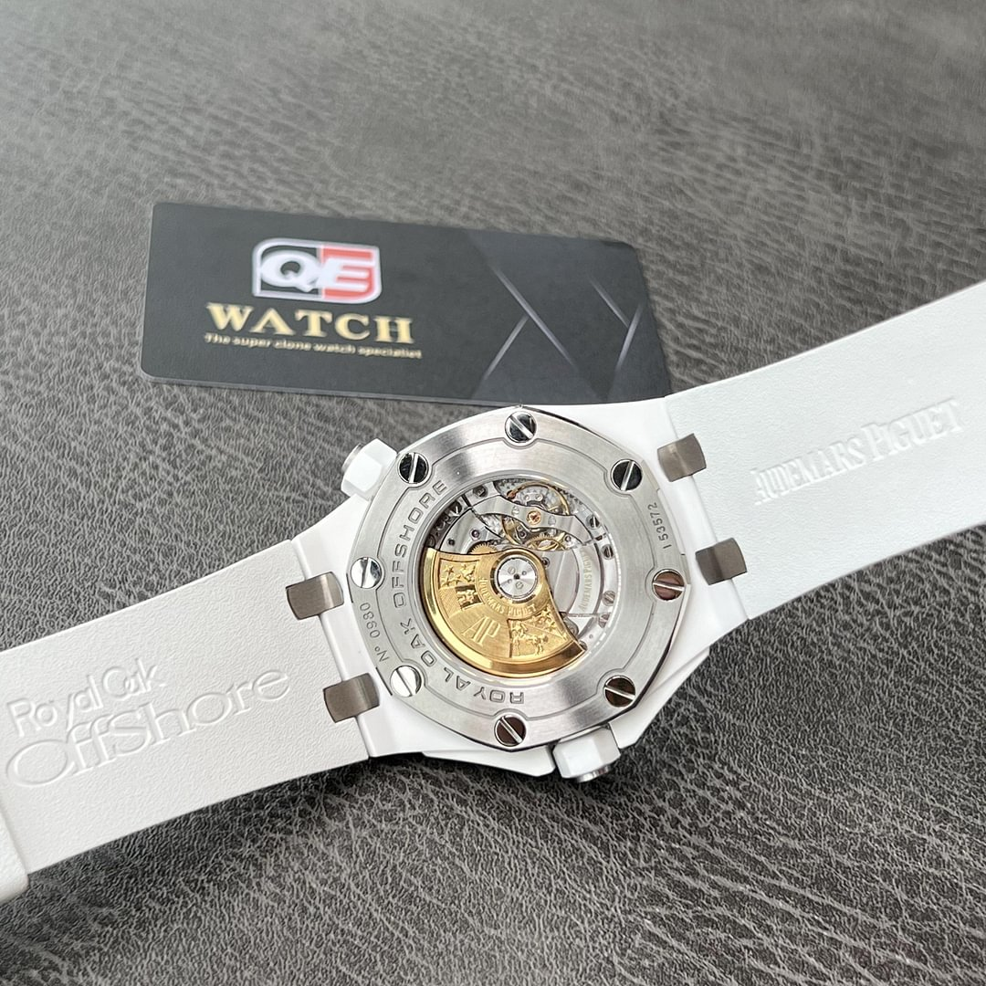 AUdemars Piguet Royal Oak Offshore Diver 15707 White Ceramic on White Rubber Strap 42mm Super Clone
