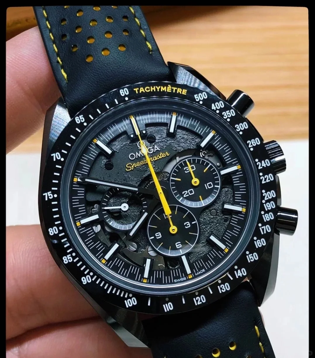 OMEGA Speedmaster Dark Side of the Moon Apollo 8 44.25mm