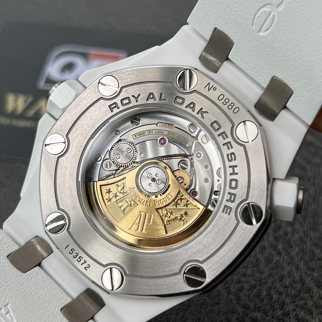 AUdemars Piguet Royal Oak Offshore Diver 15707 White Ceramic on White Rubber Strap 42mm Super Clone