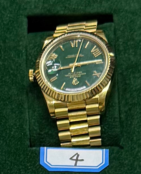Deandre LIVE Room VIP Customer Assigned Style----Special chain