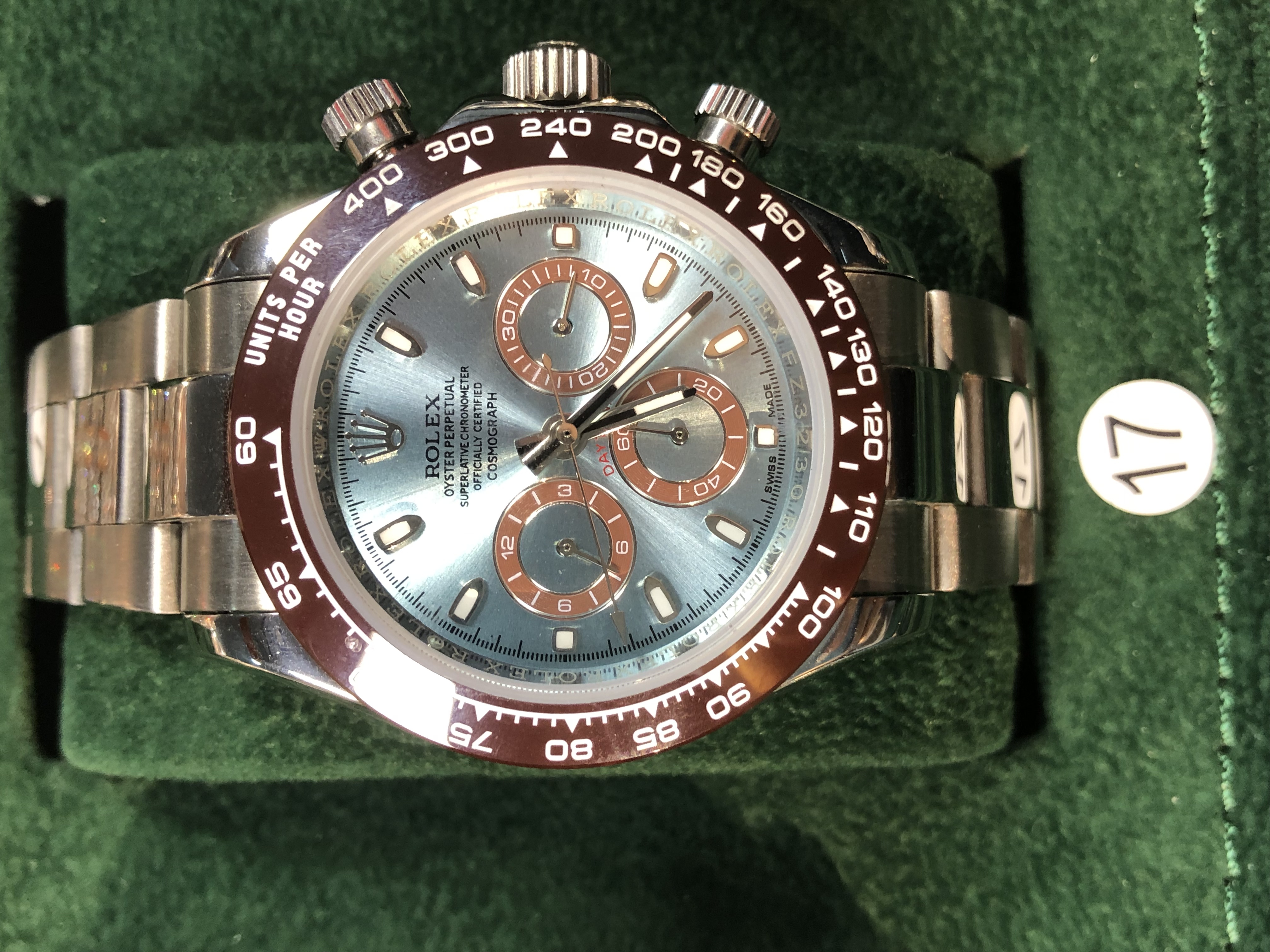 LIVE Room Clone Watch NO.17