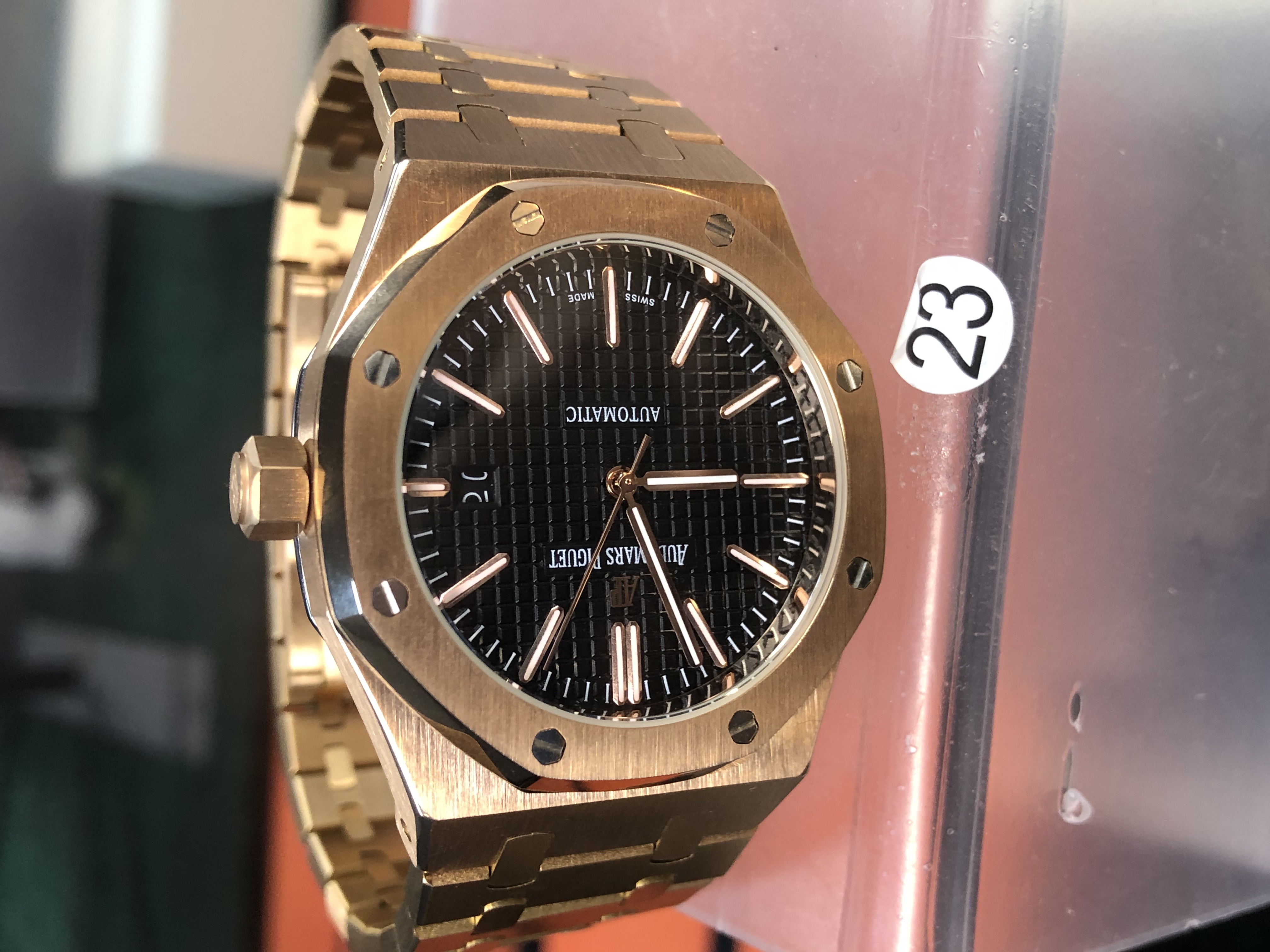 LIVE Room Clone Watch NO.23