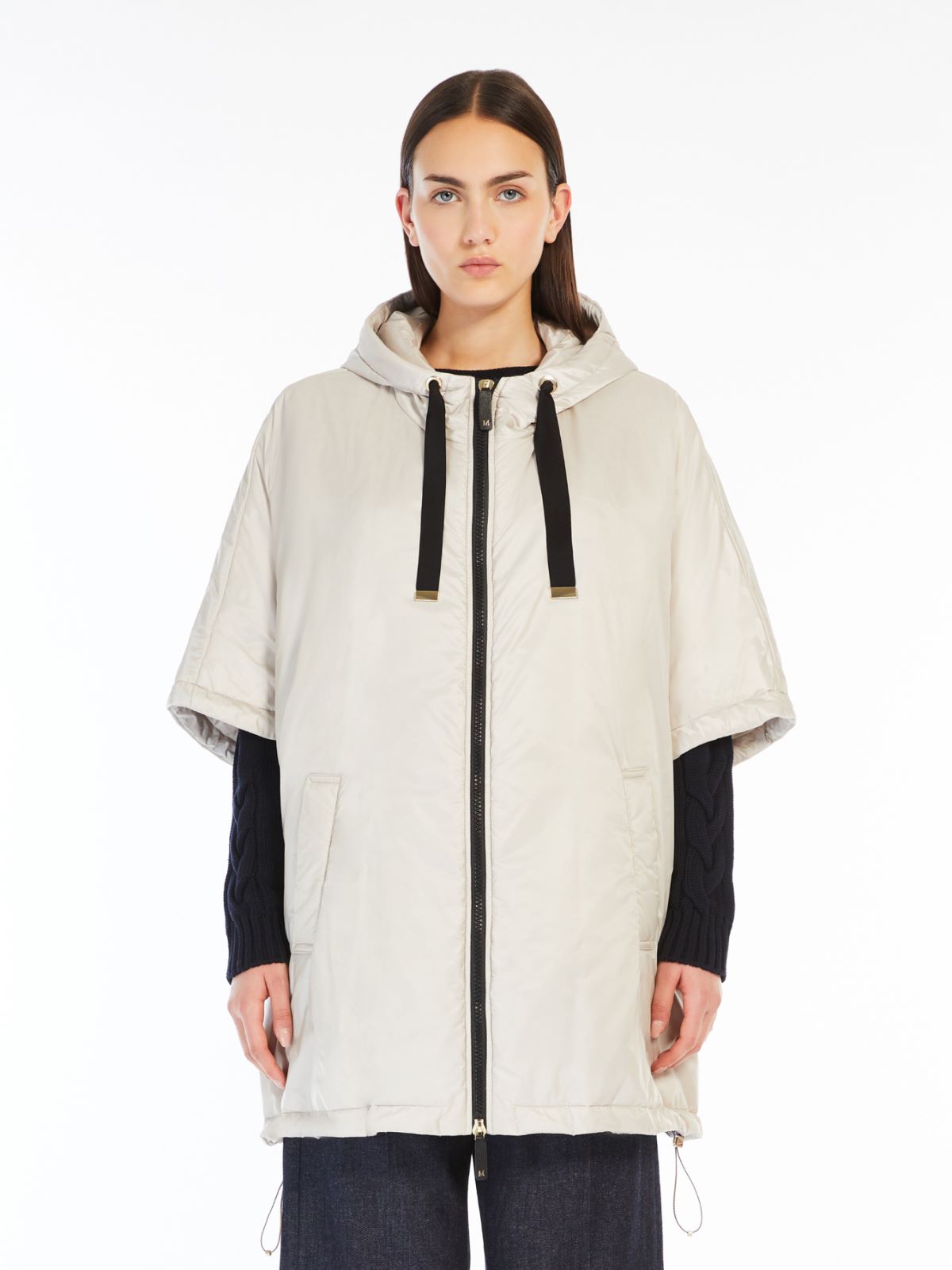 Water-repellent fabric cape