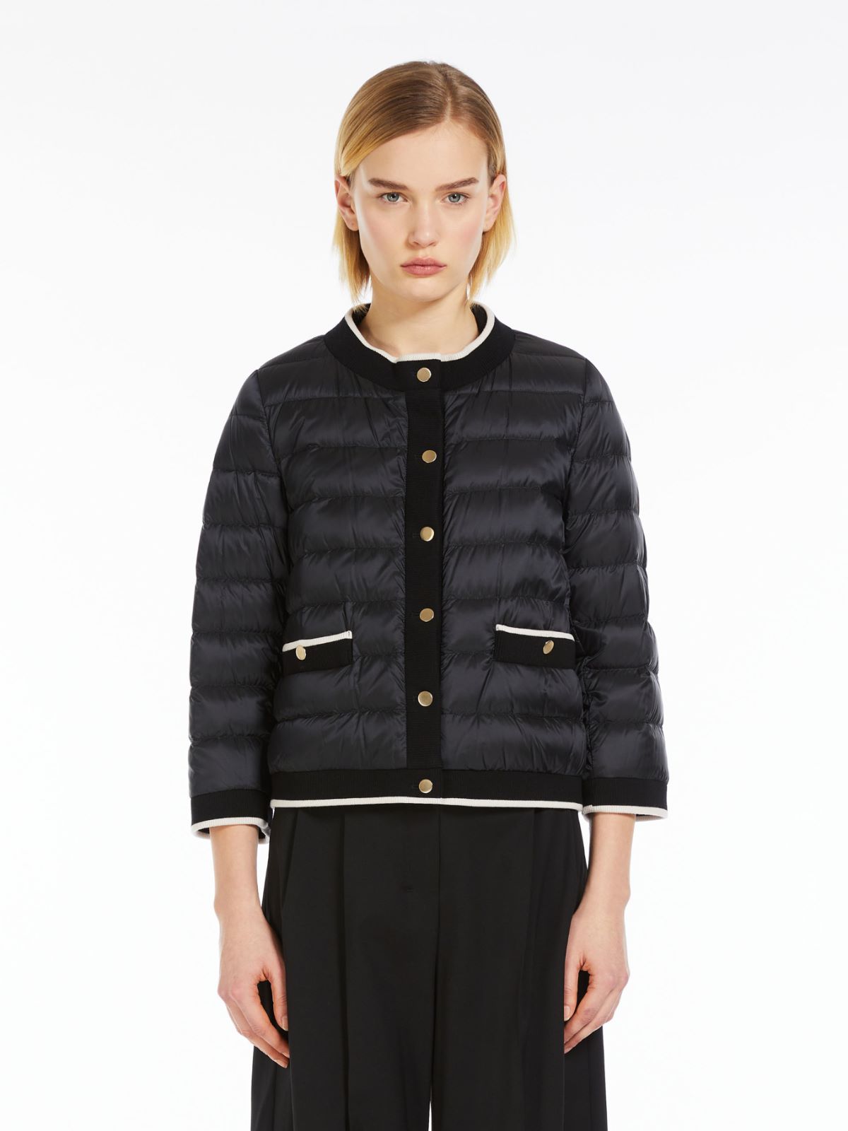 Water-resistant canvas short jacket