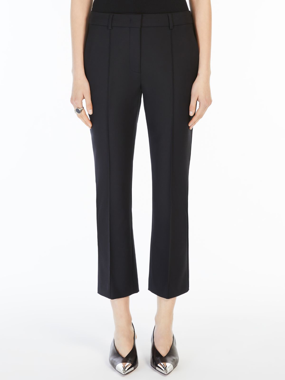 Low-rise bell-bottom trousers