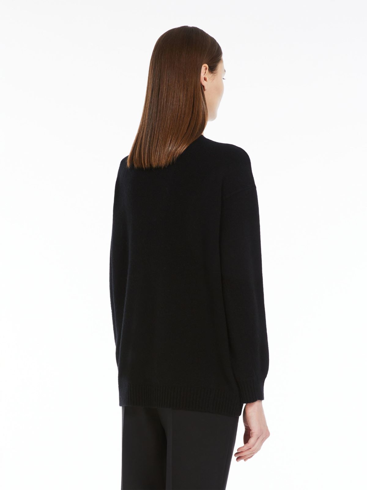 Wool and cashmere jumper