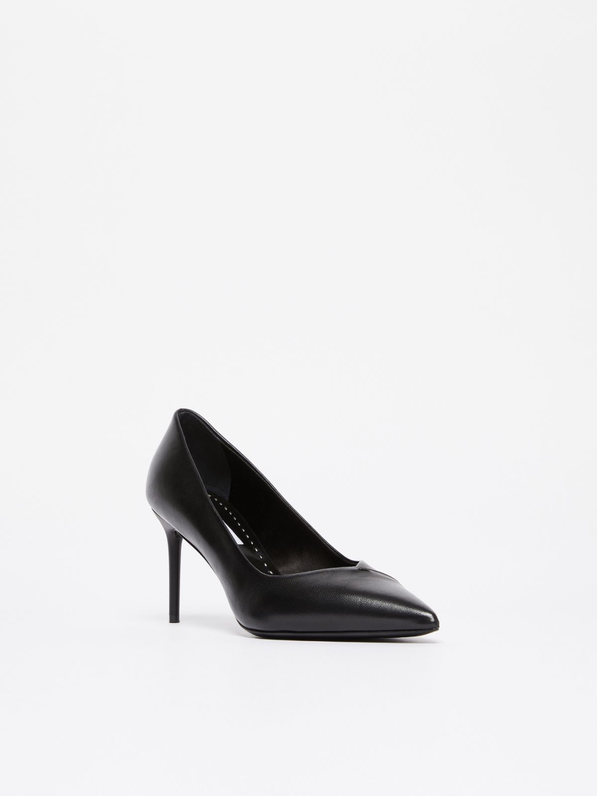 Nappa leather court shoes