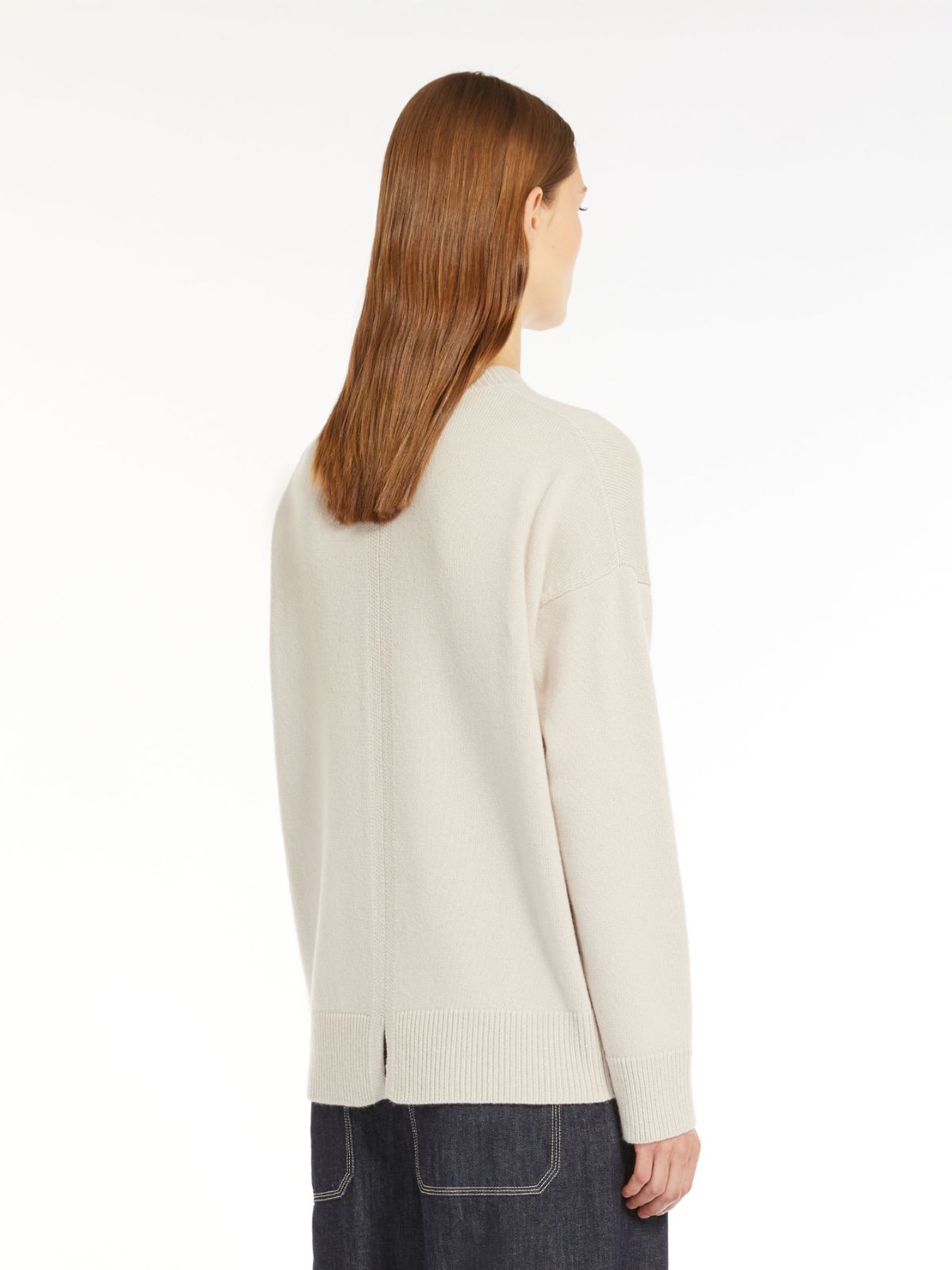 Wool and cashmere sweater