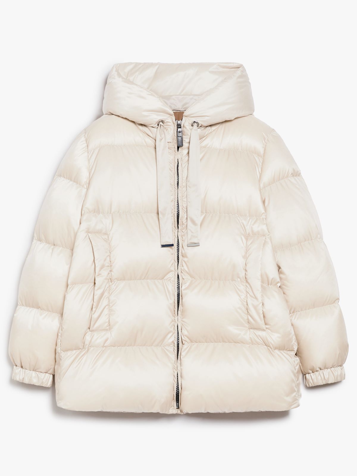 Water-repellent down jacket