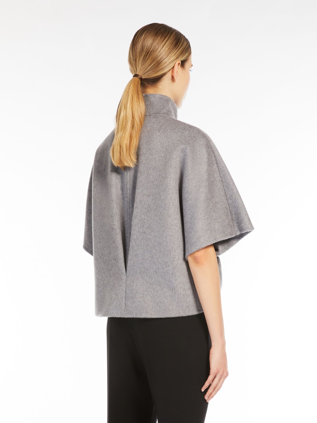 Short cashmere cape