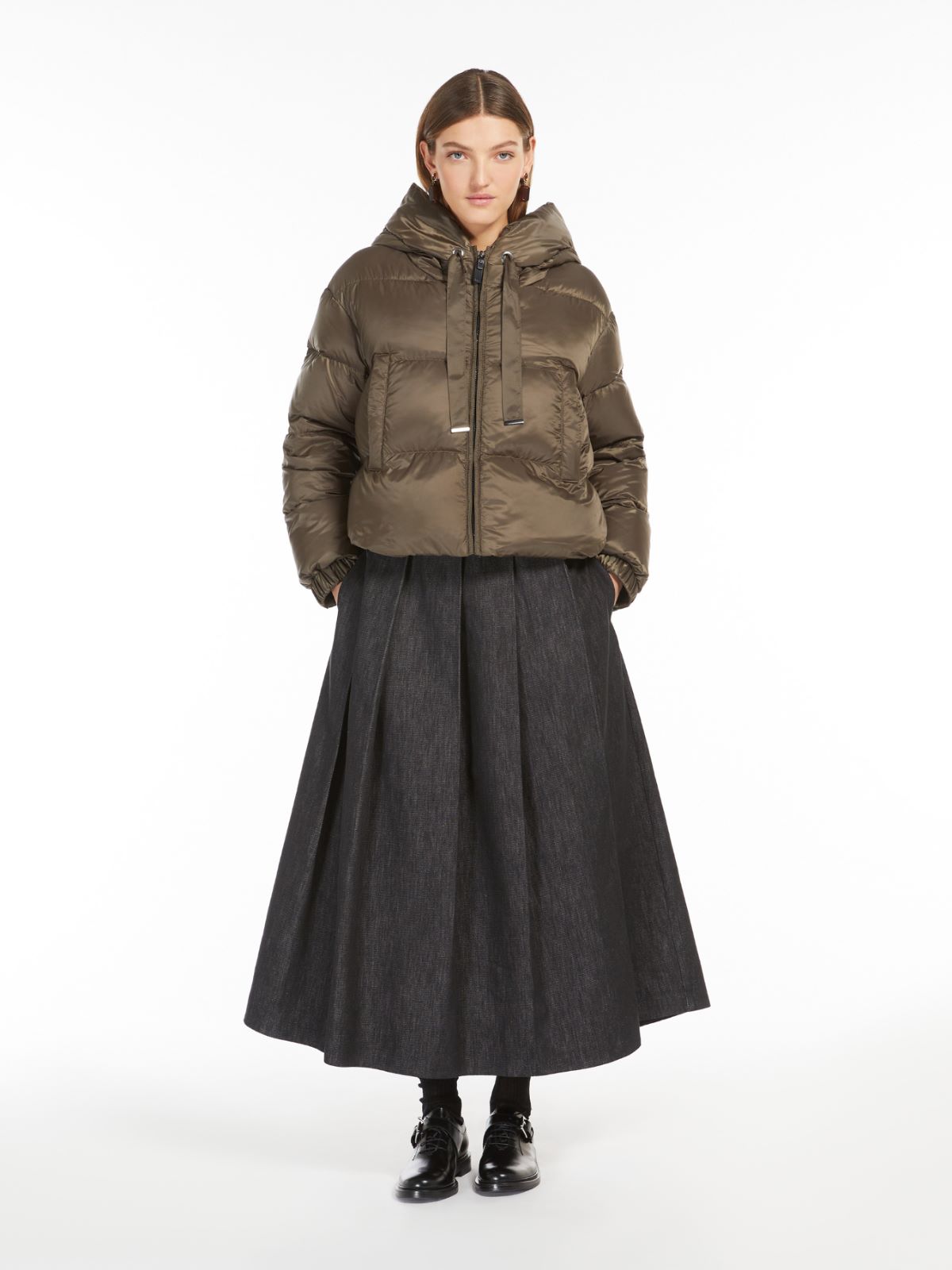 Cropped down jacket in quilted water-repellent fabric