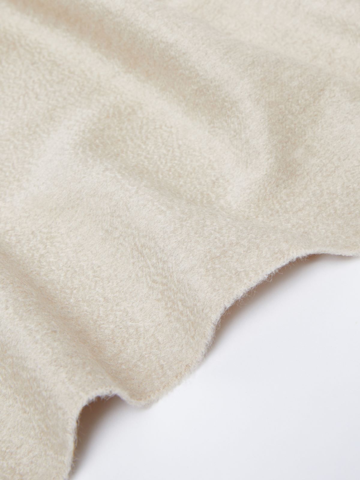 Cashmere stole with monogram embroidery