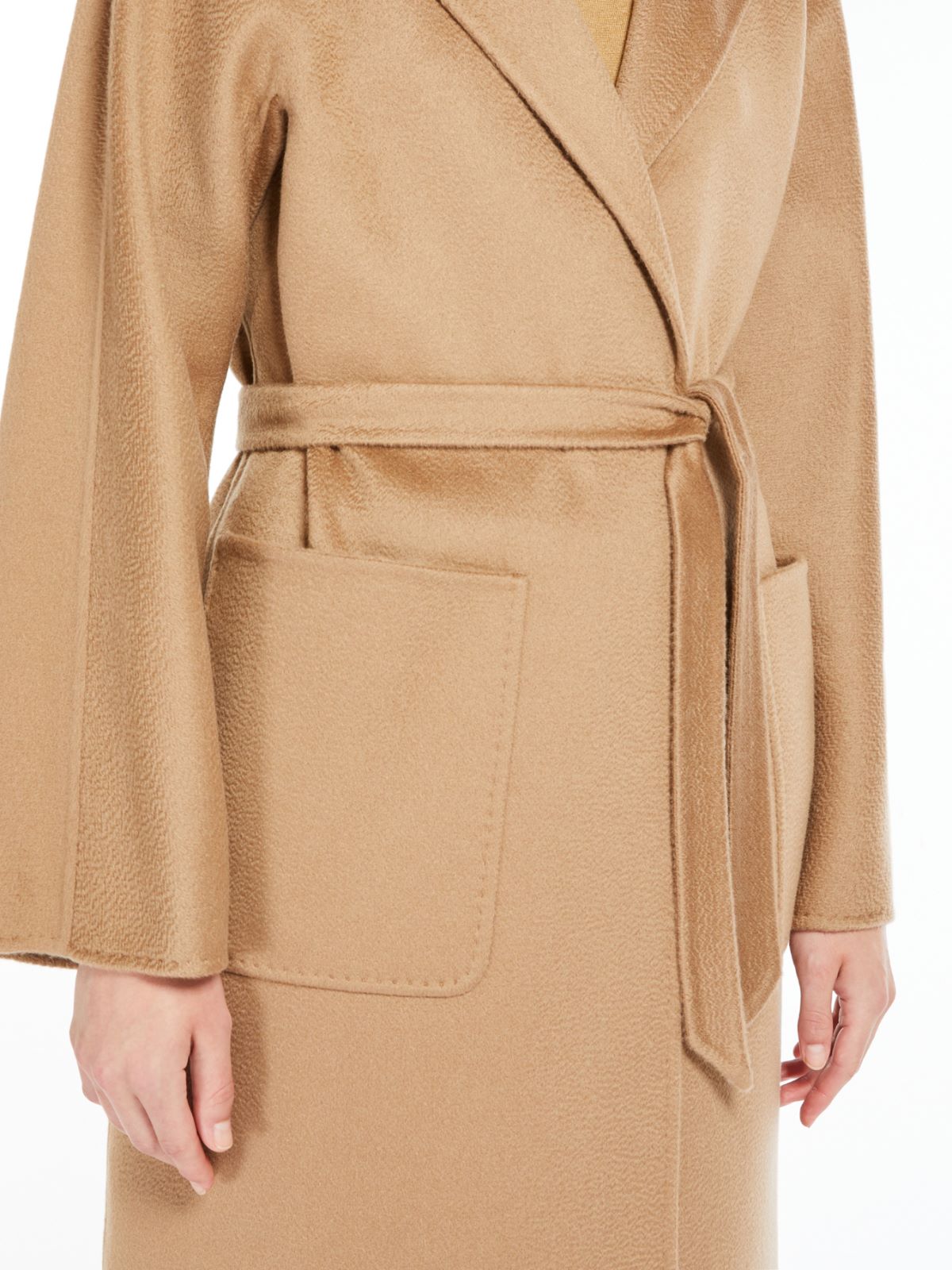Cashmere cardigan coat
