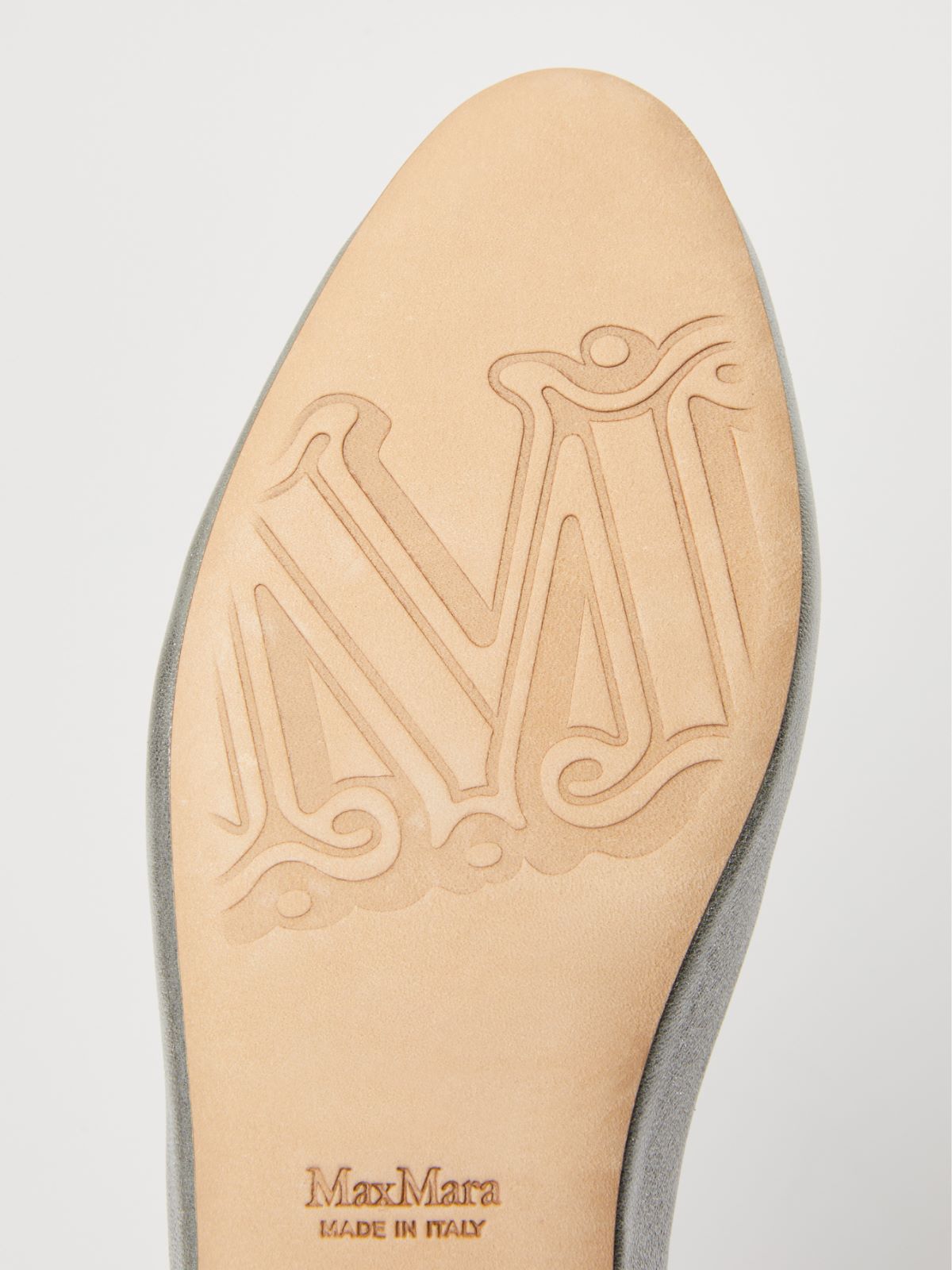 Laminated Nappa leather ballet flats