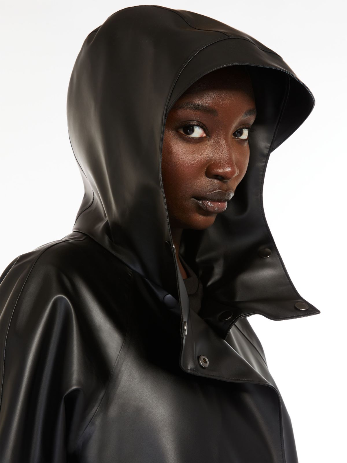 Rubber-coated technical fabric parka