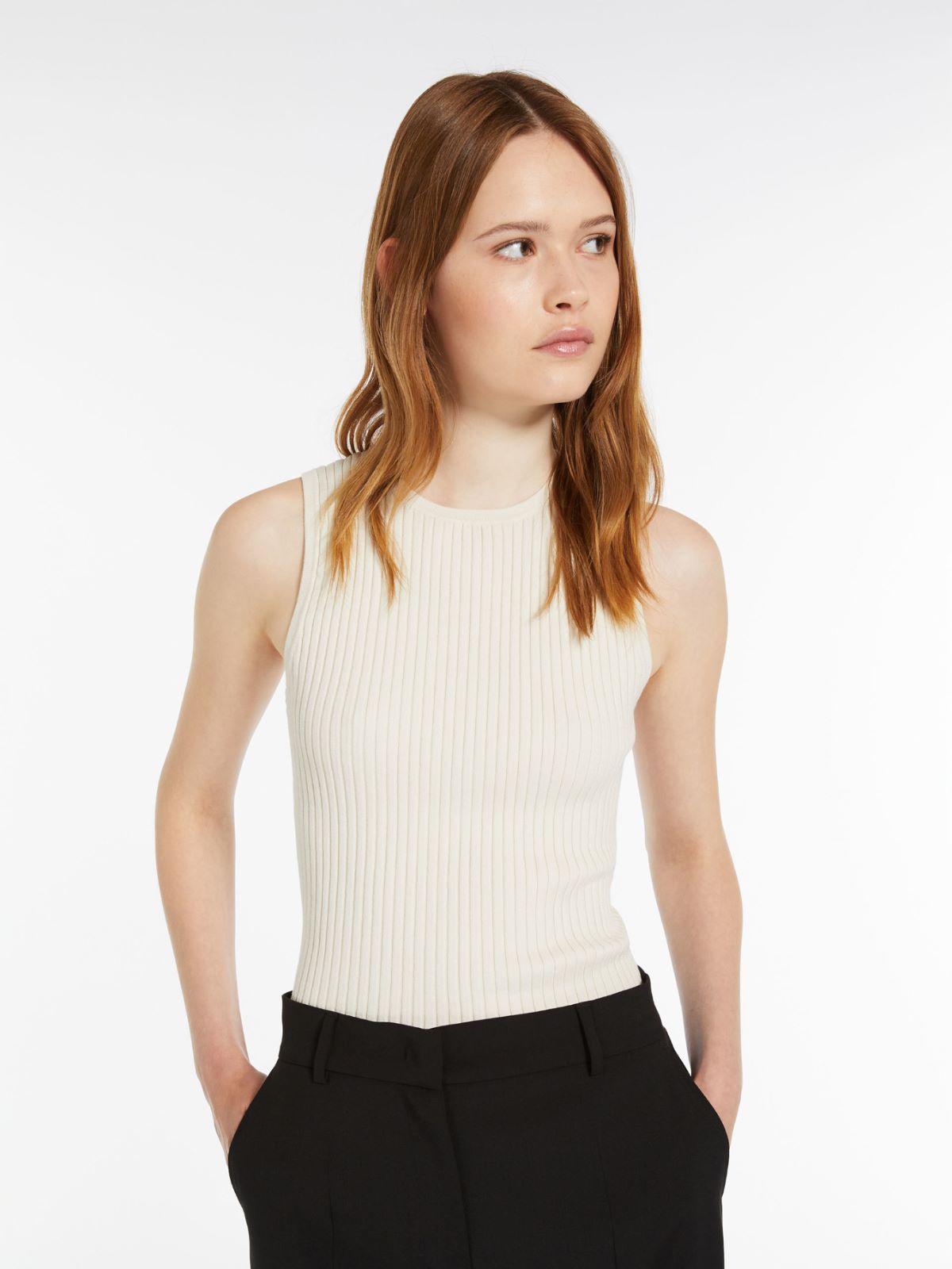 Rib-knit viscose yarn top