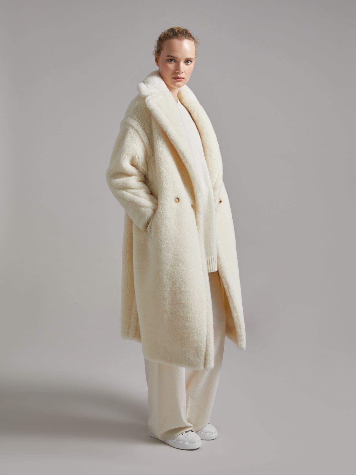 Teddy Bear Icon Coat in alpaca and wool