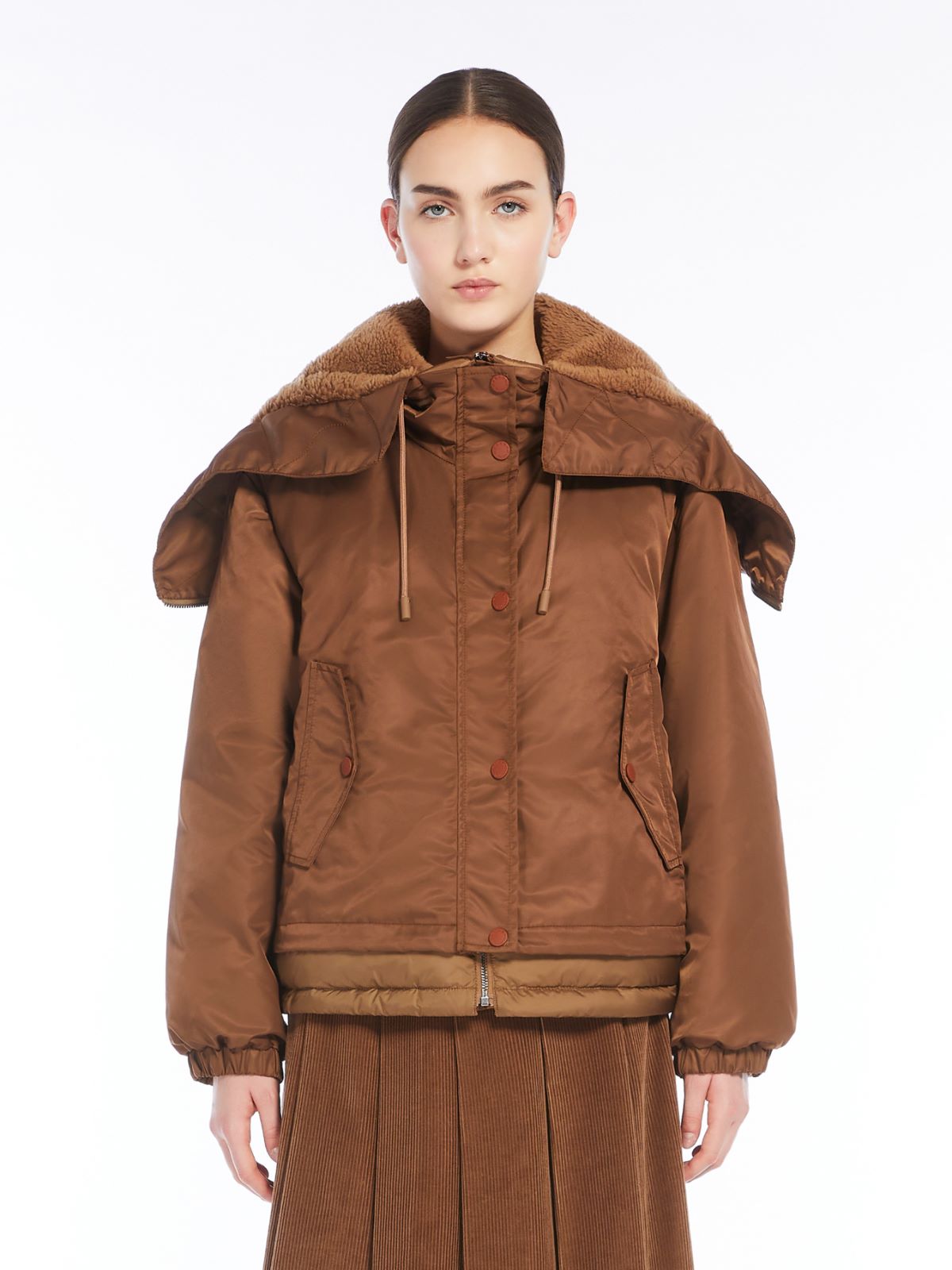 Water-repellent twill parka