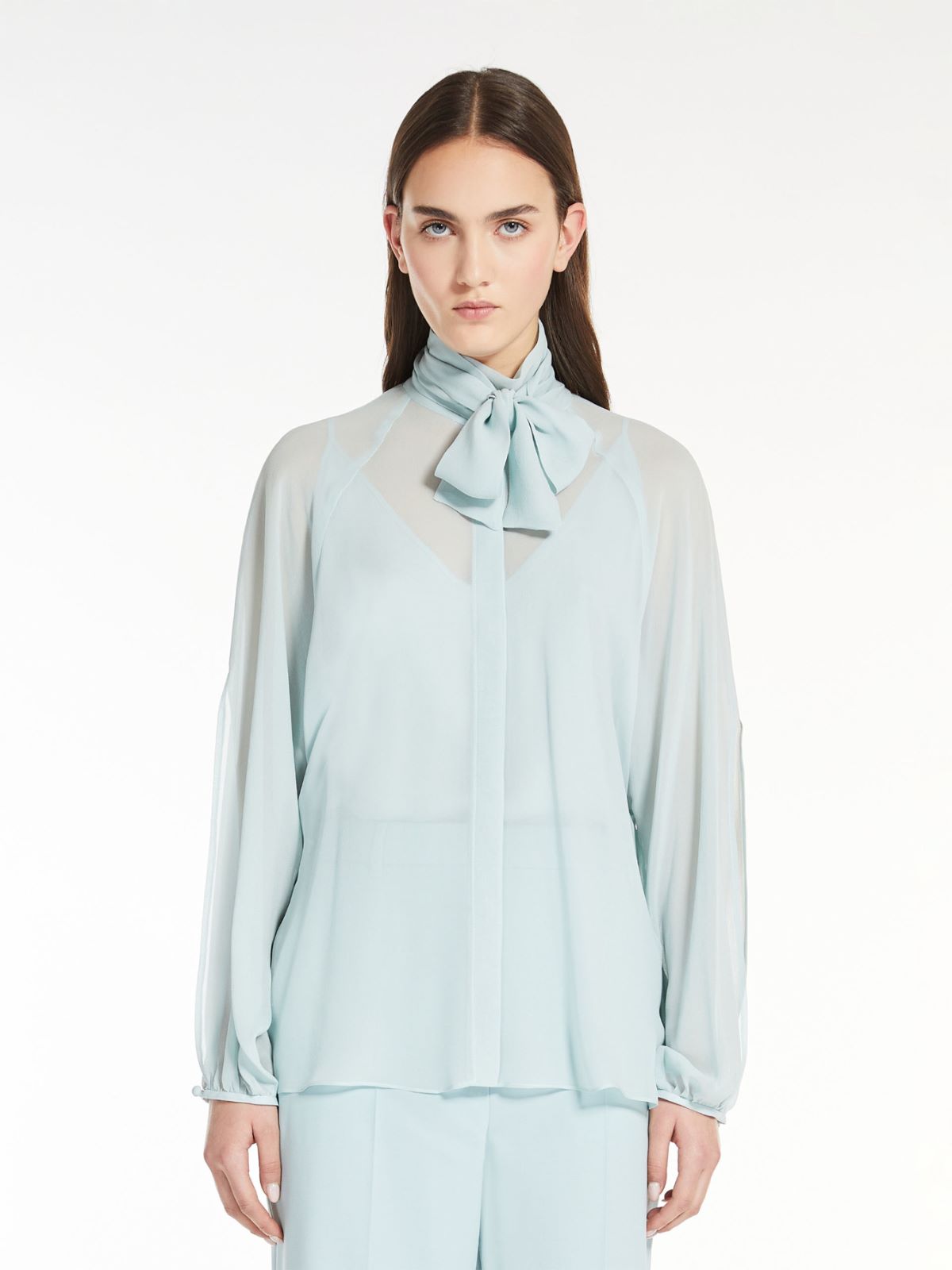Georgette blouse with bow