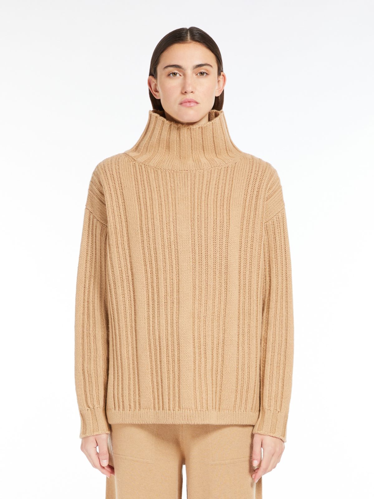 Wool and cashmere polo-neck jumper