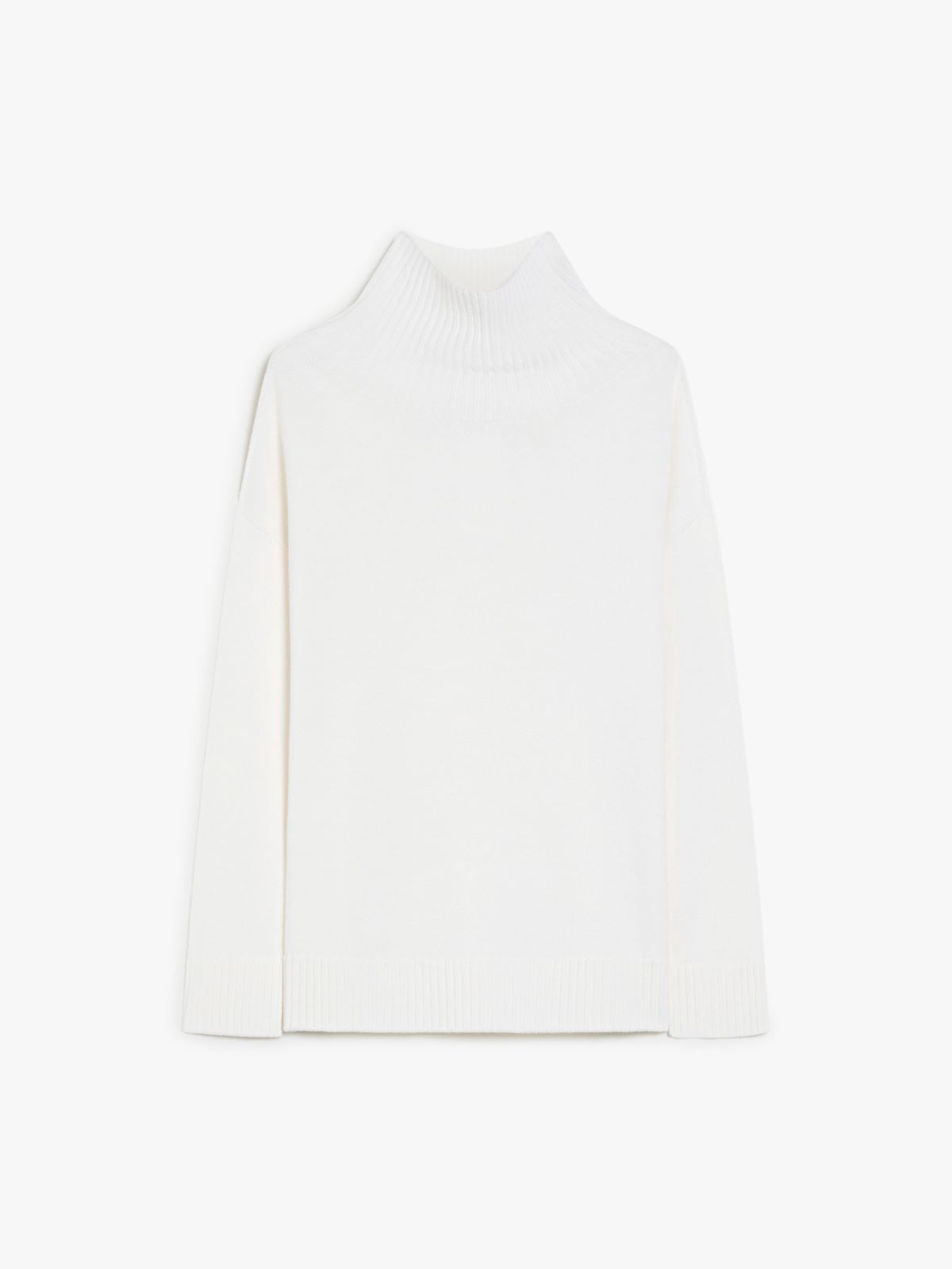 Soft wool knit jumper