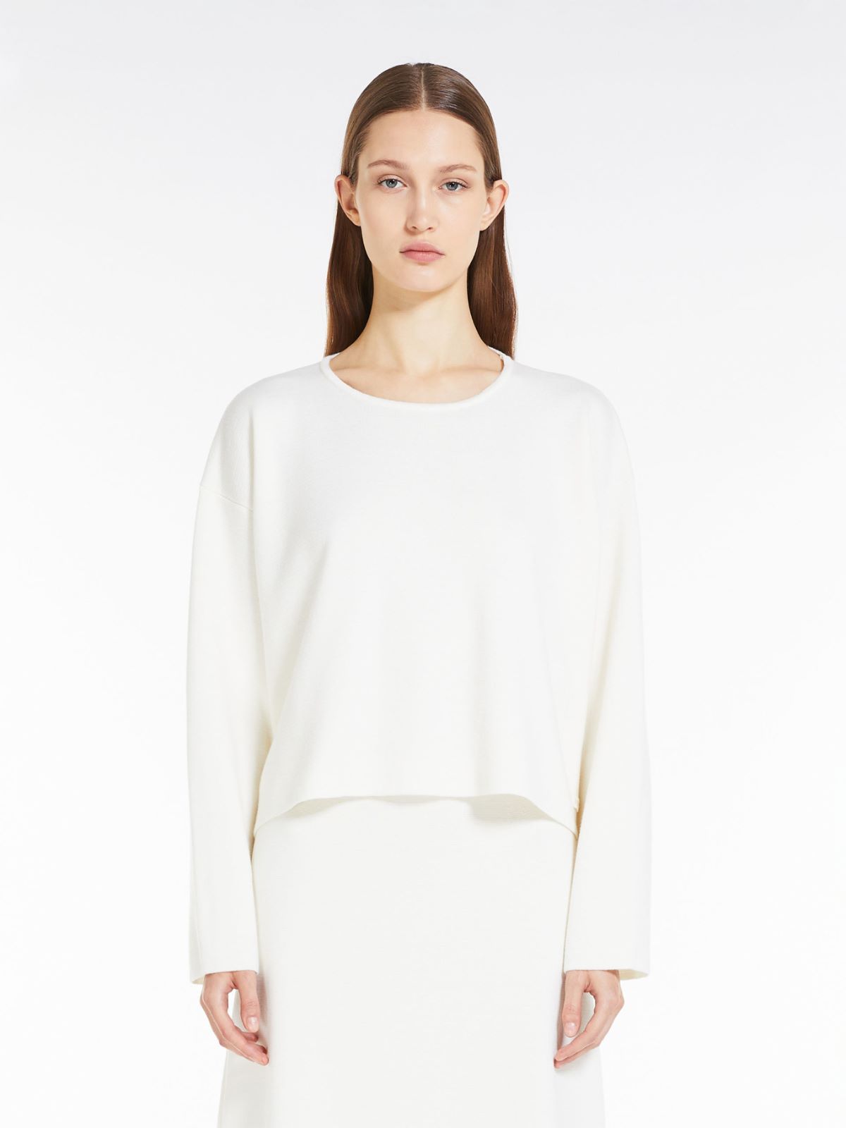 Boxy wool jumper
