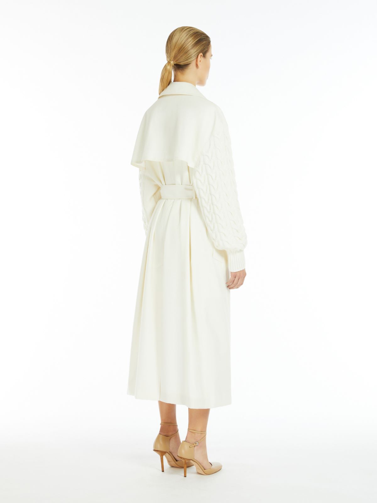 Water-repellent gabardine trench coat