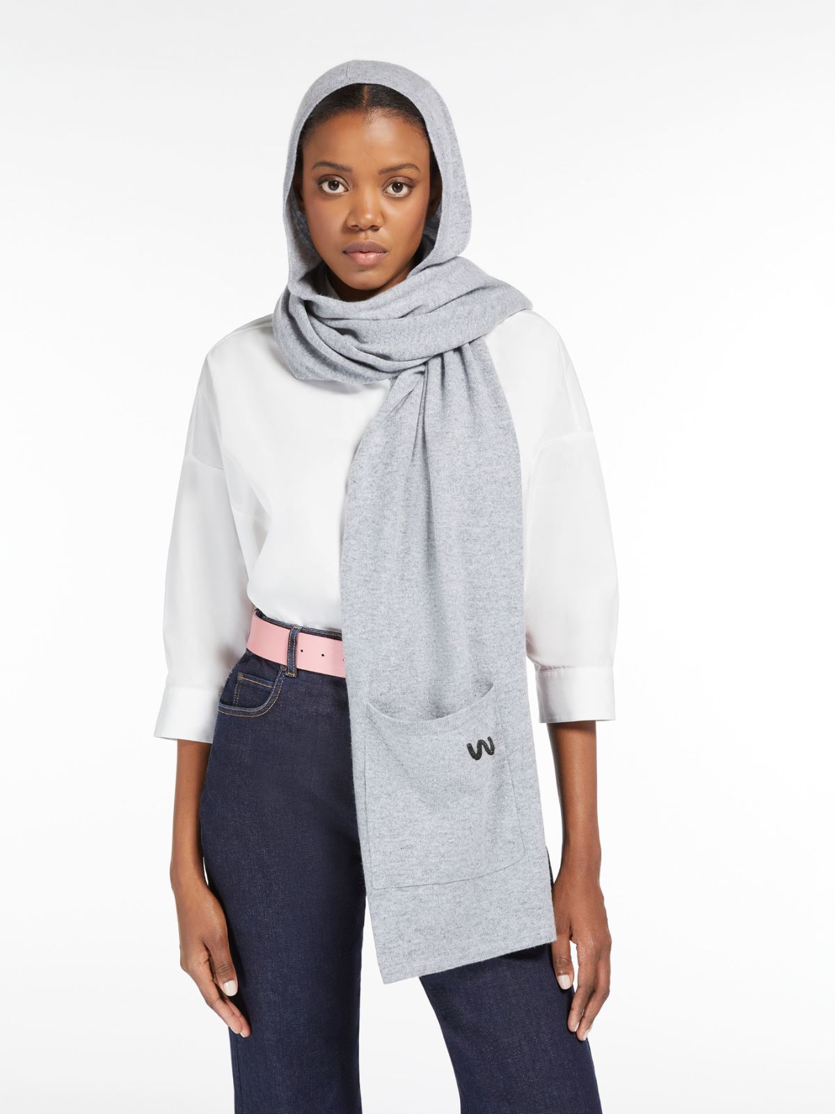 Hooded cashmere shawl