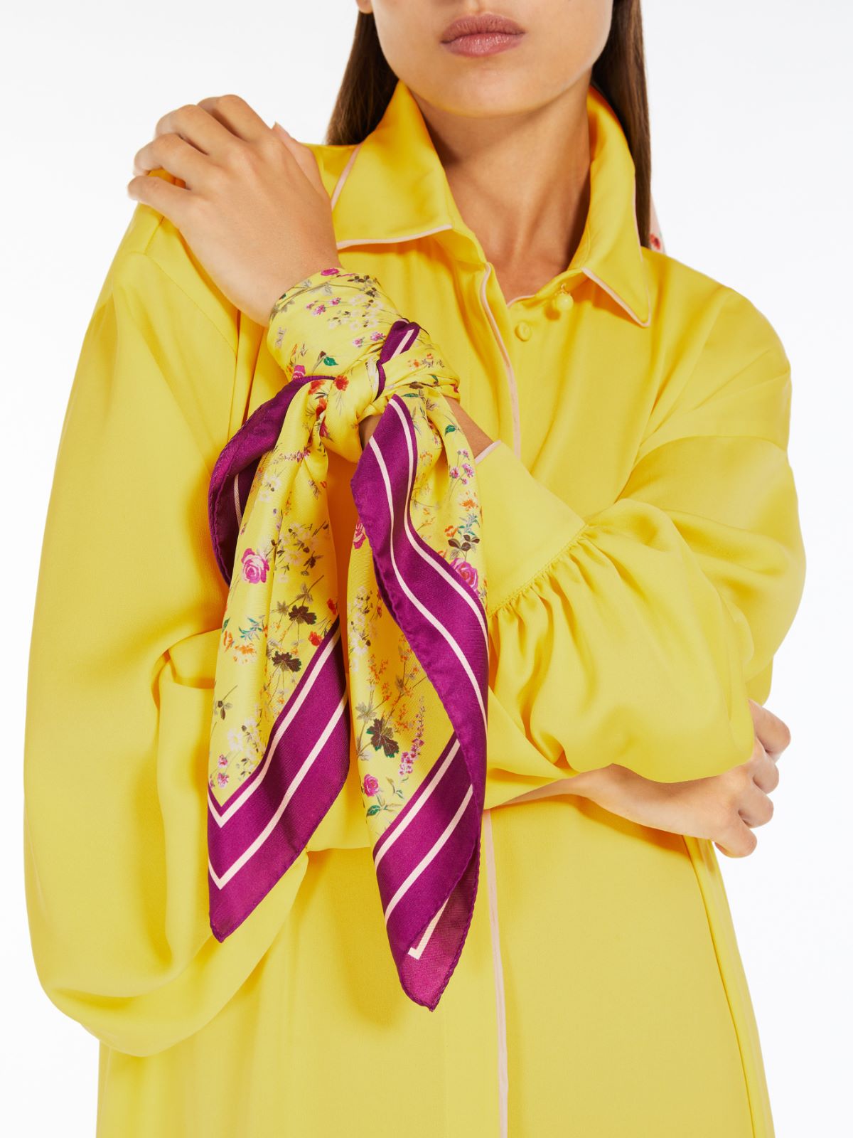 Printed silk foulard