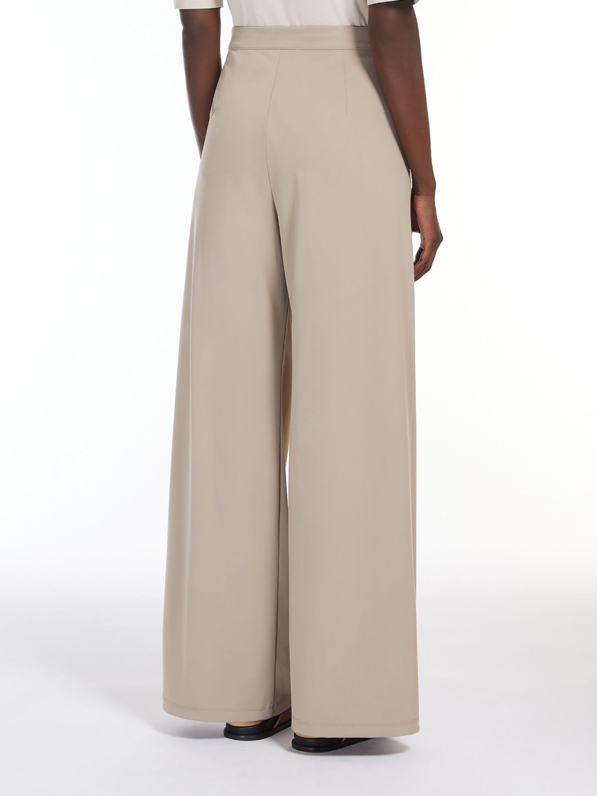 Technical jersey fluid trousers