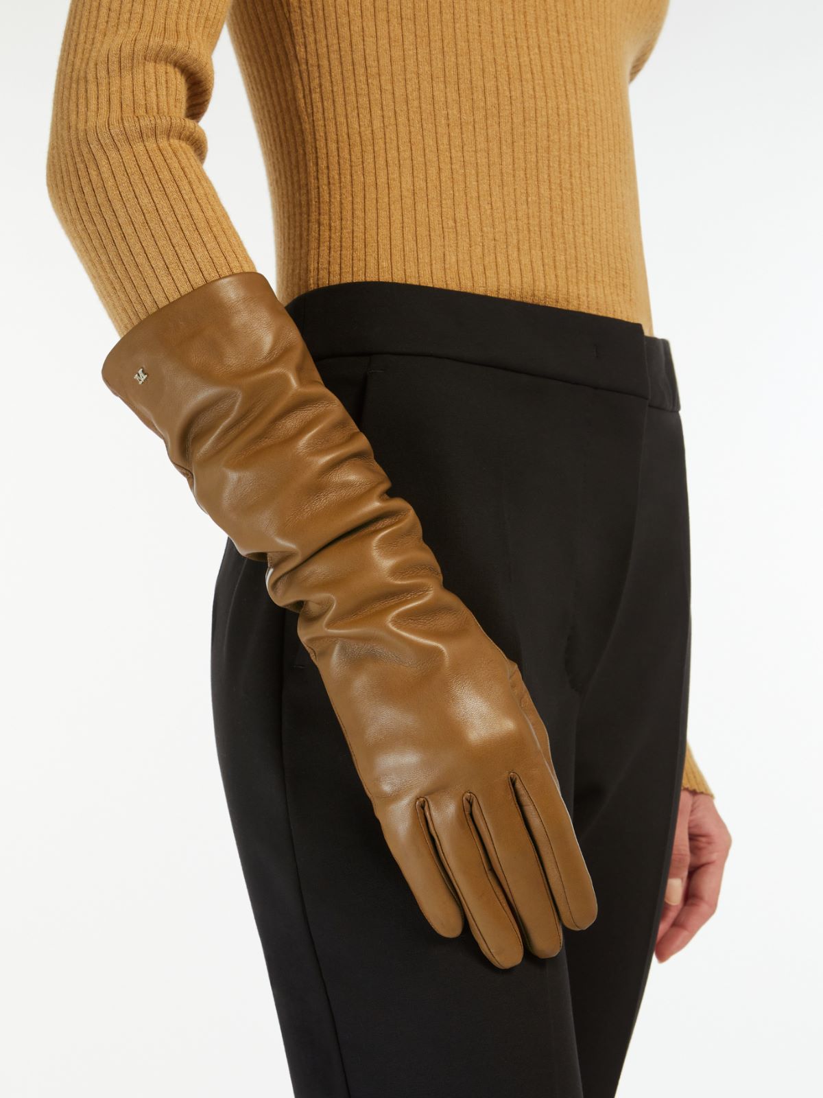 Long Nappa leather gloves