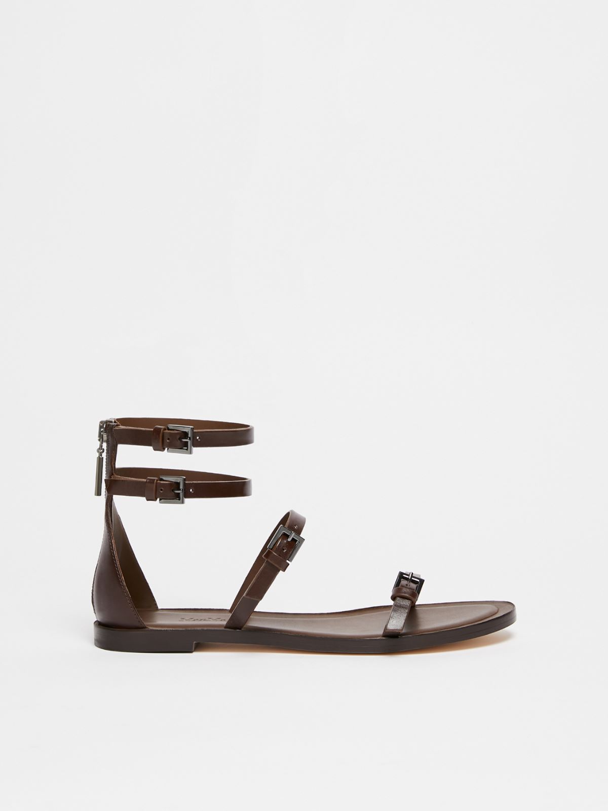 Flat leather sandals
