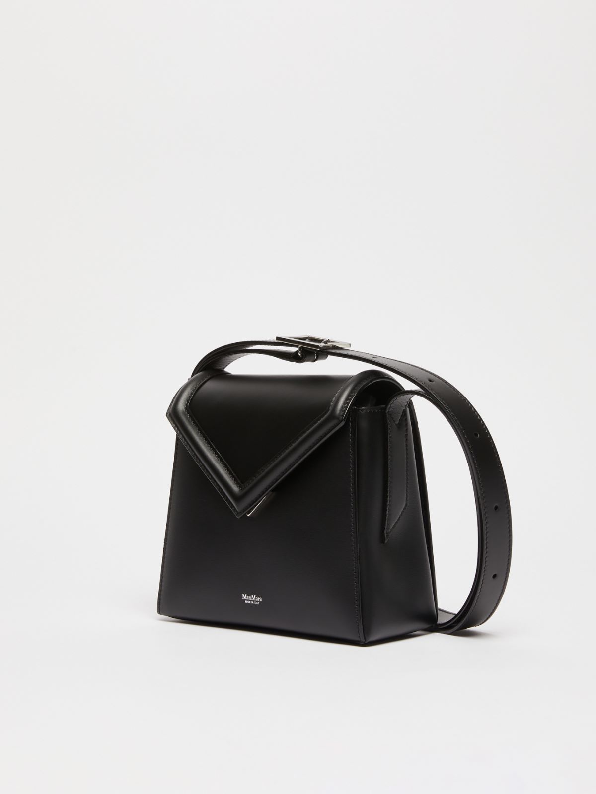 Smooth leather crossbody MM Bag