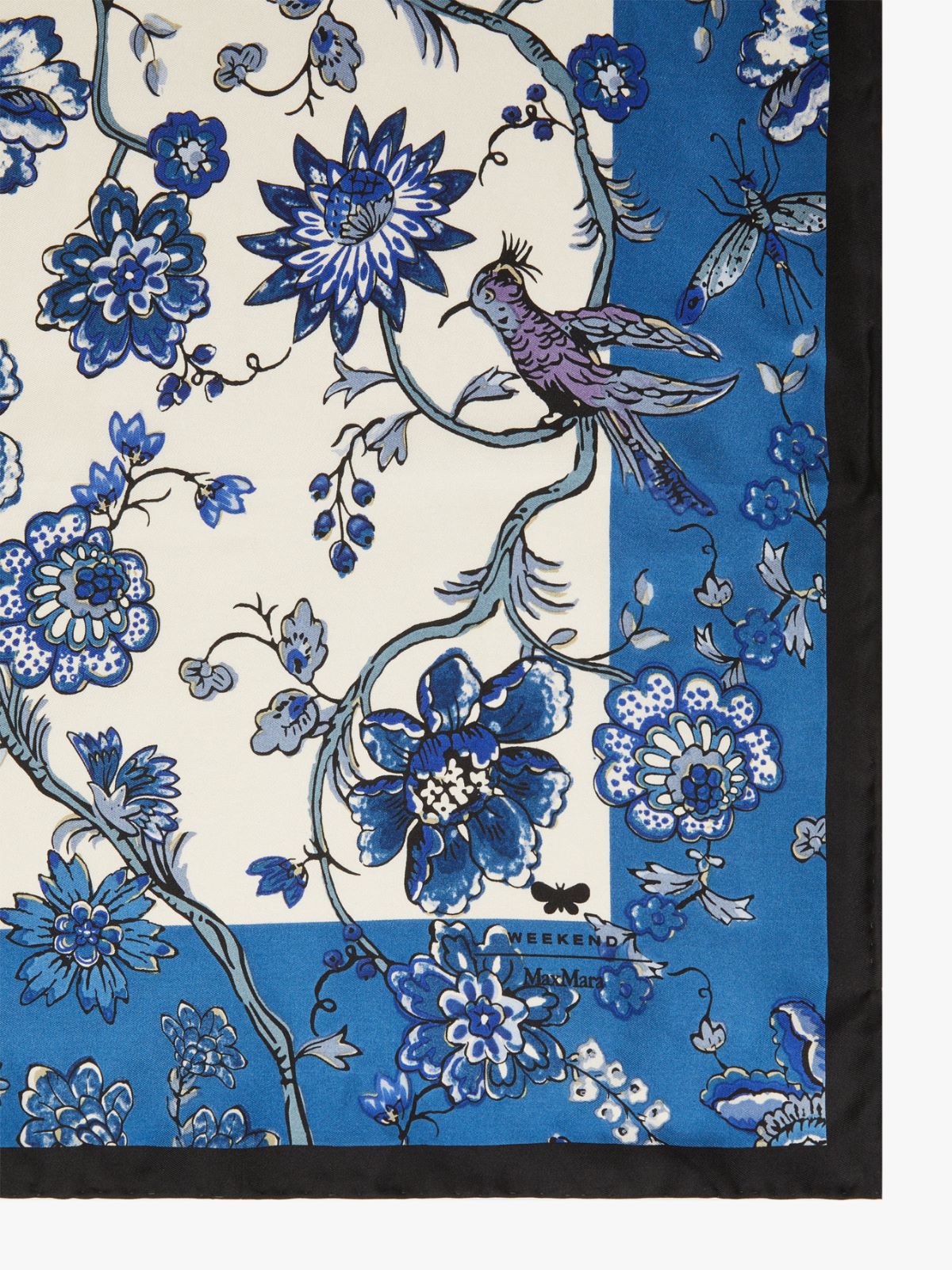 Printed silk maxi pocket square